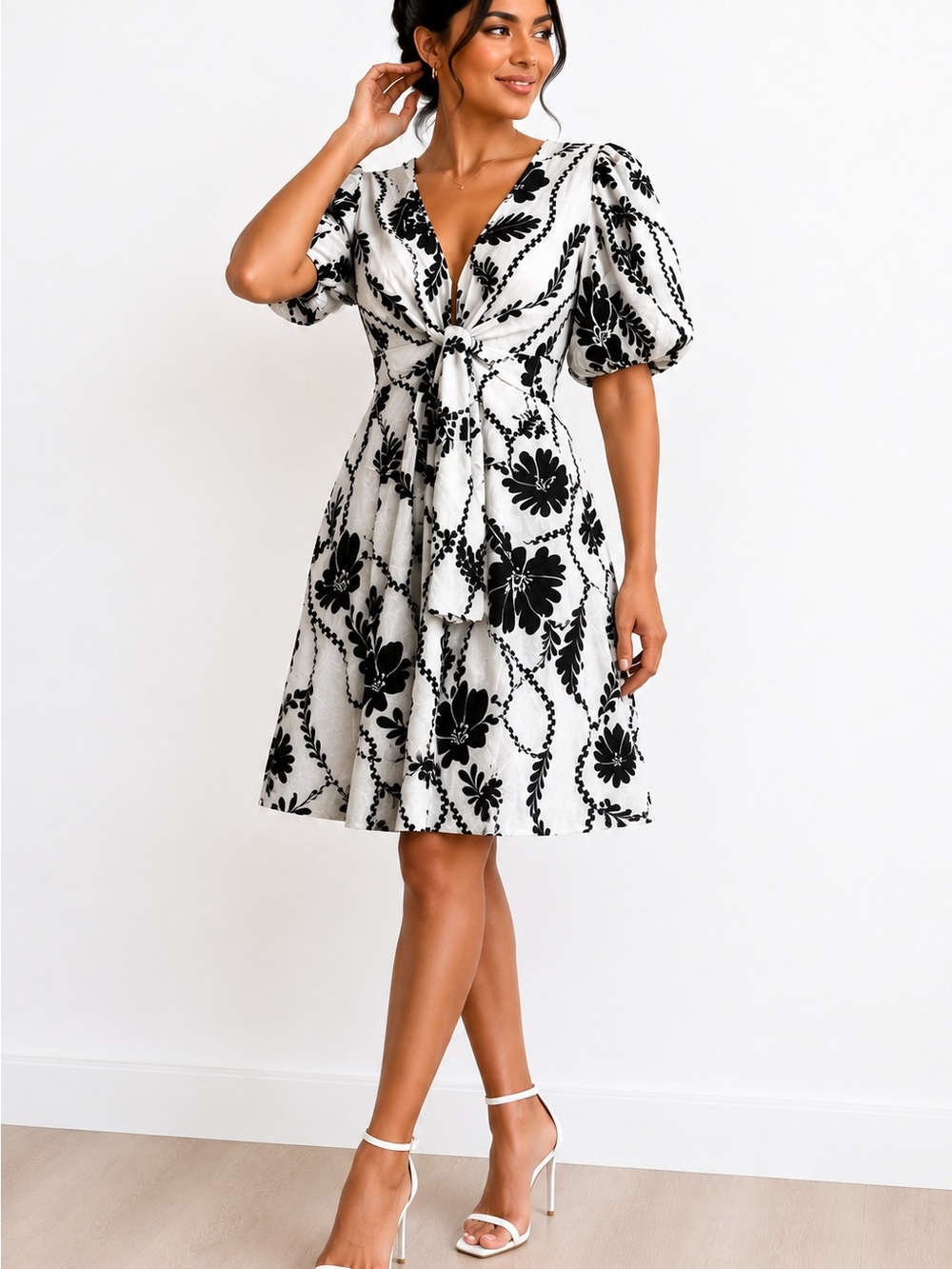 White Closet Elements XS Black White Floral Puff Sleeve Knee-Length Dress NWT